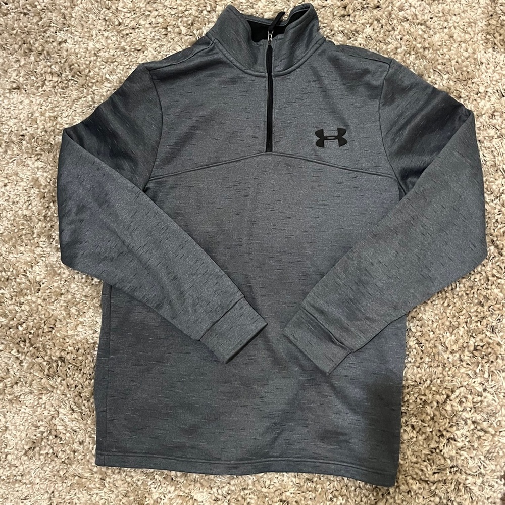 Under Armour cold gear loose fit small